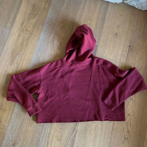 Wild Fable Cropped Hooded Sweatshirt in Merlot - Picture 7 of 8